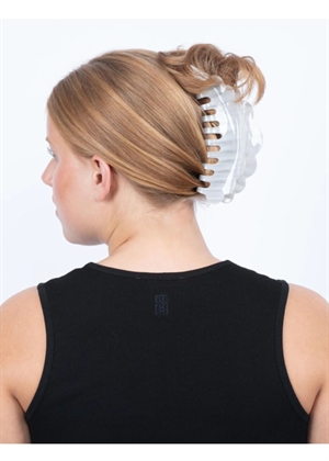 Iris frosty giga clip Licorice Sui Ava